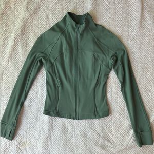 Lululemon Cropped Define Jacket in Tidewater Teal